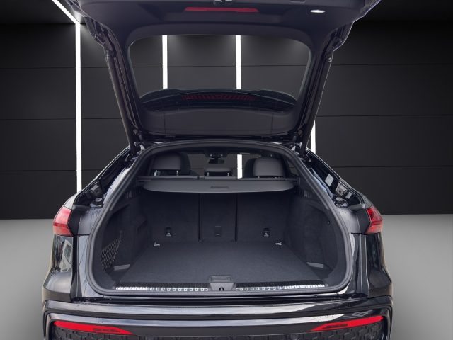 Audi Q5 SPB TDI 150 kW mHEV+ S tronic quattro S line editi km 0 a NAPOLI
