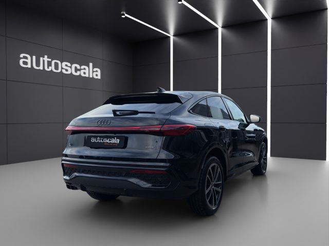 Audi Q5 SPB TDI 150 kW mHEV+ S tronic quattro S line editi km 0 a NAPOLI