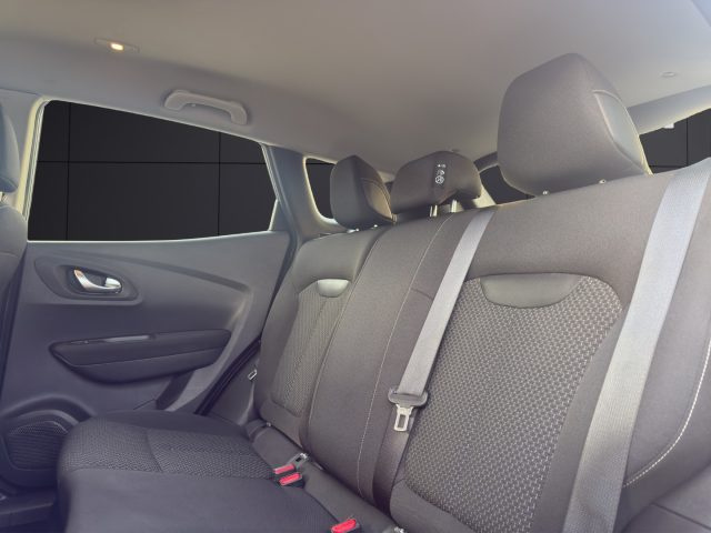 Renault Kadjar TCe 140CV FAP Business usato a NAPOLI