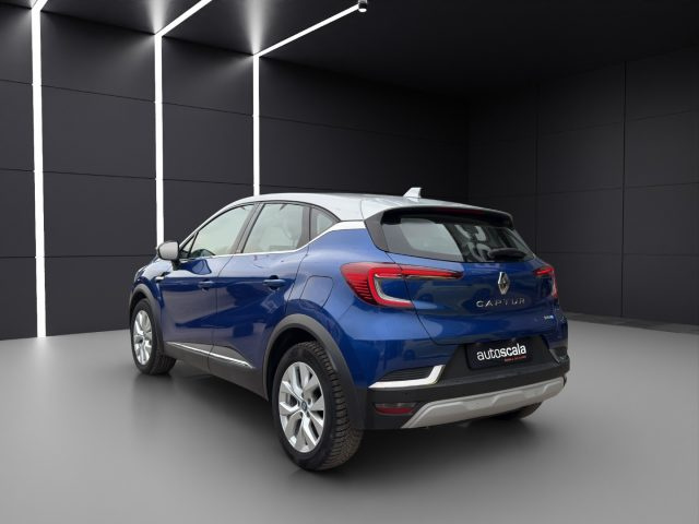 Renault Captur Plug-in Hybrid E-Tech 160 CV Intens - foto 4 di 4