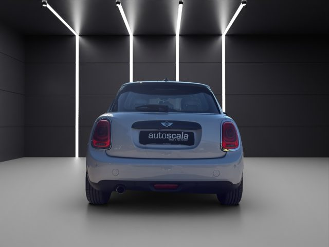 MINI Cooper 1.5 Cooper Hype Auto - foto 4 di 4