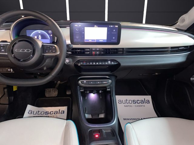 Fiat 600 Hybrid 100 CV DCT MHEV La Prima usato a NAPOLI