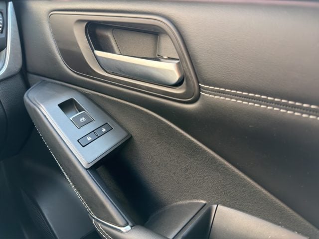 Nissan Qashqai MHEV 140 CV N-Connecta, del 2025, 14.916 km, in vendita a Napoli (NA)