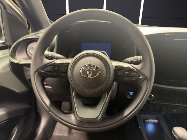 Toyota Aygo X 1.5 Hybrid 115 CV 5 porte Premium nuovo a NAPOLI