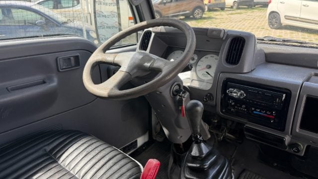 Nissan Cabstar 120.35 3.0 RIBALTABILE TRILATERALE - foto 4 di 4
