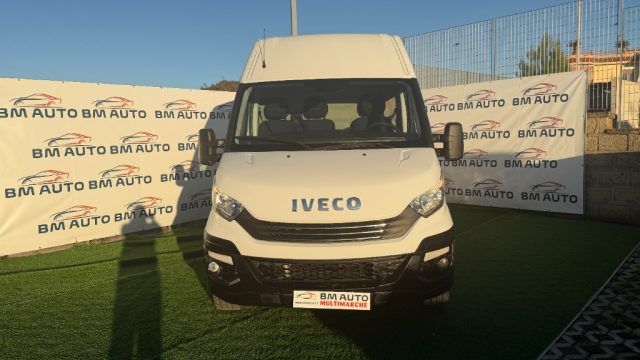 Iveco Daily CAMBIO AUTOMATICO 35S14 2.3 HPT PLM Cabinato - foto 2 di 4