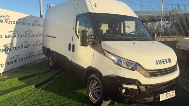 Iveco Daily CAMBIO AUTOMATICO 35S14 2.3 HPT PLM Cabinato - foto 3 di 4