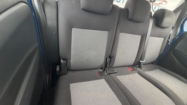 Fiat Doblo 7 POSTI 1.4 BENZINA E METANO 16V Natural Power usato a NAPOLI