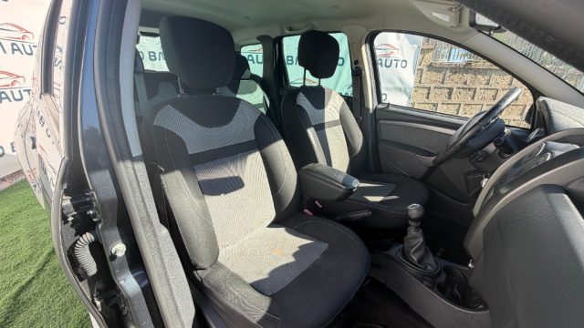 Dacia Duster 1.5 dCi 90CV Start&Stop 4x2 Prestige GARANTITA - foto 3 di 4