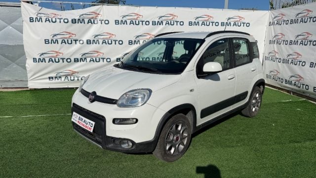Fiat Panda 1.3 MJT 95 CV S&S 4x4 GARANTITA 12 MESI, del 2015, 177.759 km, in vendita a Napoli (NA)