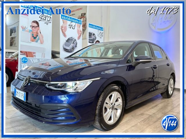 Volkswagen Golf 1.0 eTSI EVO DSG Life - foto 3 di 4