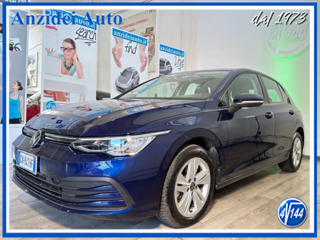Volkswagen Golf 1.0 eTSI EVO DSG Life - foto 3 di 4