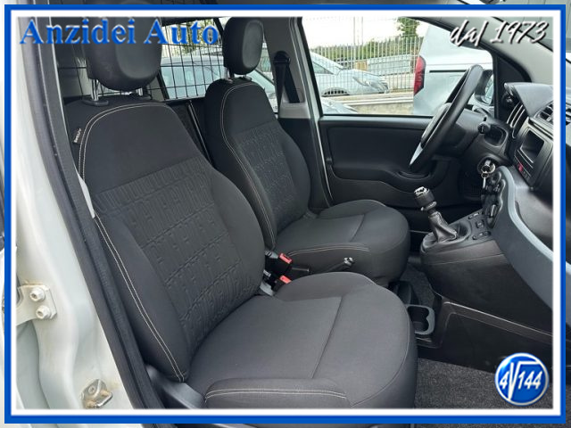 Fiat Panda Van 1.0 Hybrid 2 posti, del 2023, 36.900 km, in vendita a Roma (RM)