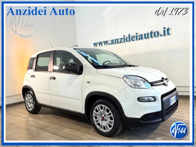 Fiat Panda 1.0 Hybrid, del 2023, 41.800 km, in vendita a Roma (RM)
