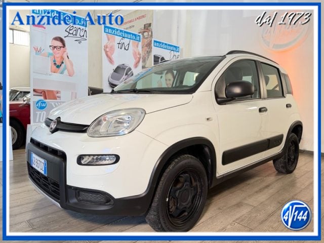 Fiat Panda 4X4 900 TwinAir Turbo - foto 3 di 4