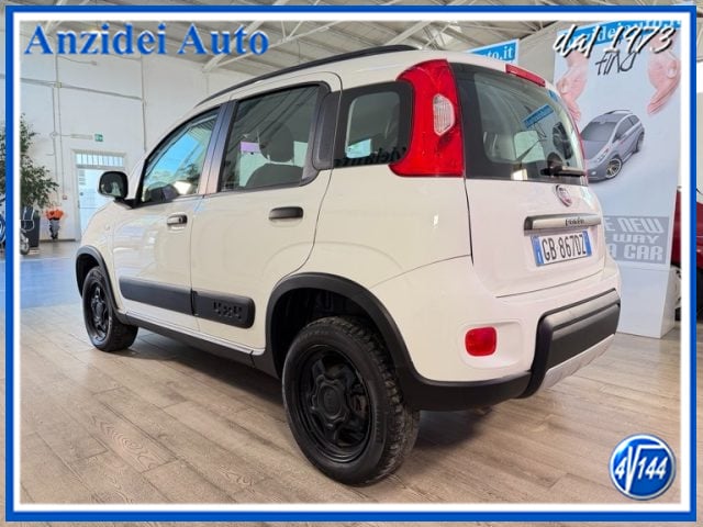 Fiat Panda 4X4 900 TwinAir Turbo - foto 4 di 4
