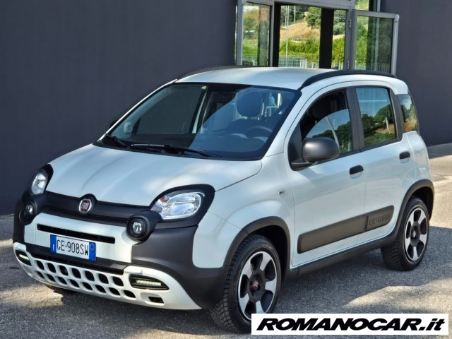 Fiat Panda 1.0 FireFly S&S Hybrid City Life usato a FOGGIA