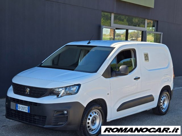 Peugeot Partner BHDi 130 PC Premium Riv. Inox, del 2020, 81.221 km, in vendita a Foggia (CB)