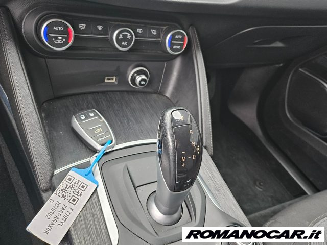 Alfa Romeo Stelvio 2.2 Turbodiesel 160 CV AT8 RWD Sport-Tech, del 2019, 101.221 km, in vendita a Foggia (CB)