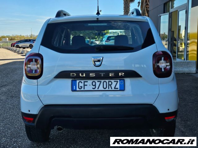 Dacia Duster 1.0 TCe 100 CV ECO-G Comfort - foto 4 di 4