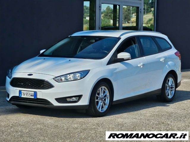 Ford Focus 1.5 TDCi 120 SW Business Navy usato a FOGGIA