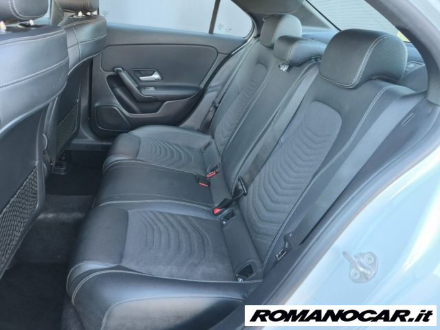 Mercedes-Benz A 180 d Automatic Business Pelle-Navy - foto 2 di 4