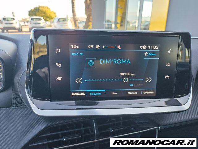 Peugeot 2008 PureTech 100 Active usato a FOGGIA