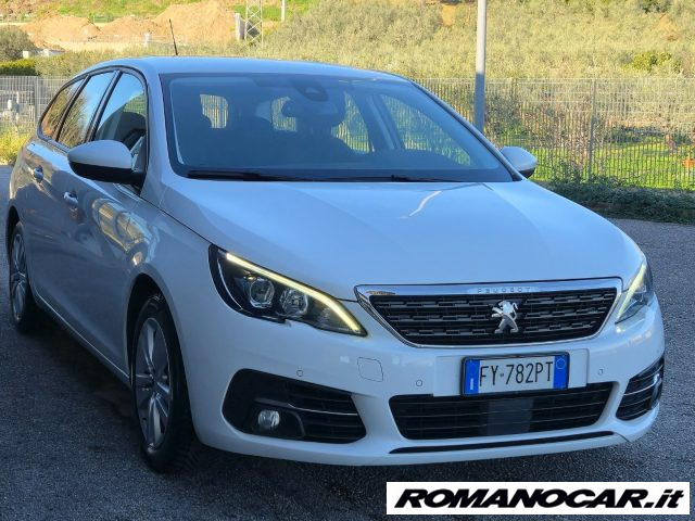 Peugeot 308 BHDi 130SW Business Navy usato a FOGGIA