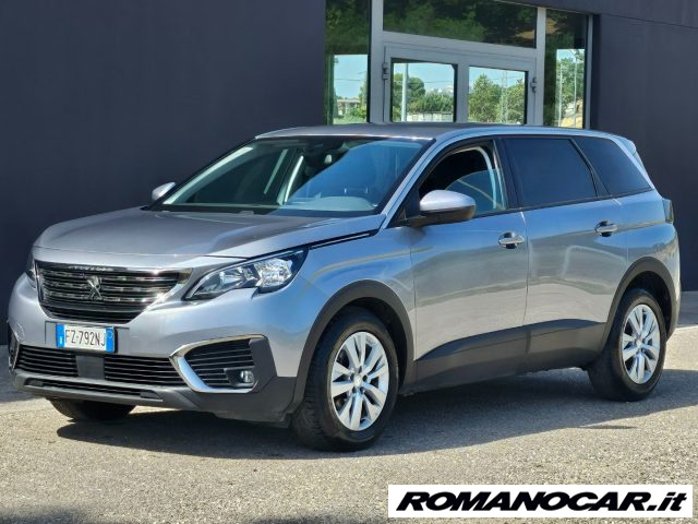Peugeot 5008 BlueHDi 130 EAT8 Business NAVY 5P usato a FOGGIA