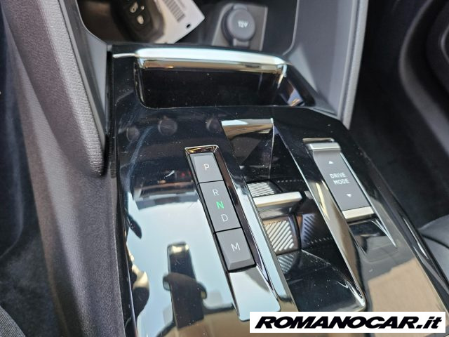 Citroen C4 X BHDI 130 EAT8 Max Tetto KM. ZERO km 0 a FOGGIA