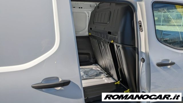 Citroen Berlingo BlueHDi 100 Van M Club NUOVO nuovo a FOGGIA