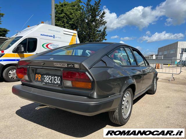Alfa Romeo Alfetta 2 - foto 3 di 4