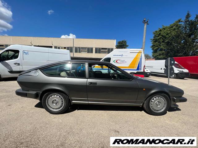 Alfa Romeo Alfetta 2 - foto 2 di 4