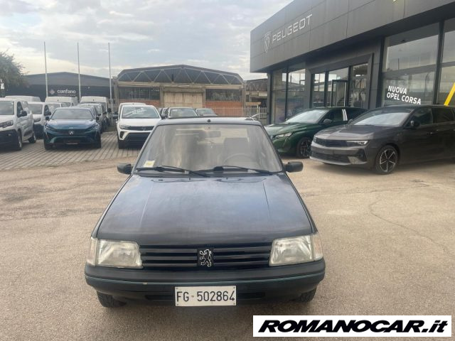 Peugeot 205 1.1i cat 5 porte SR, del 1992, 118.163 km, in vendita a Foggia (CB)
