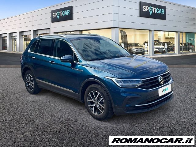 Volkswagen Tiguan 2.0 TDI 150 CV SCR DSG Life usato a FOGGIA