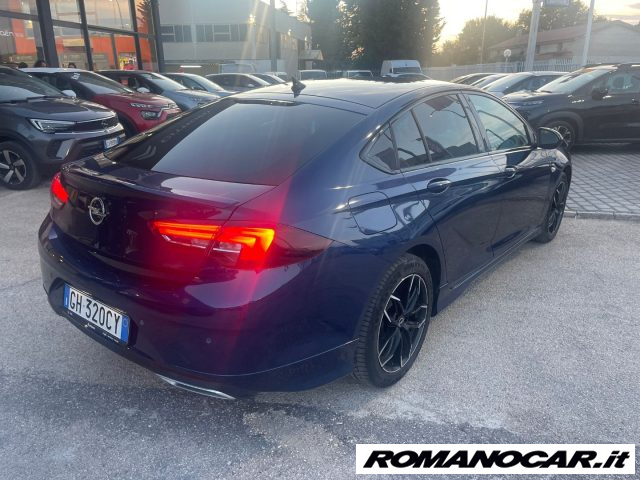 Opel Insignia 2.0 CDTI 174 CV S&S Grand Sport GS Line, del 2022, 56.865 km, in vendita a Foggia (CB)