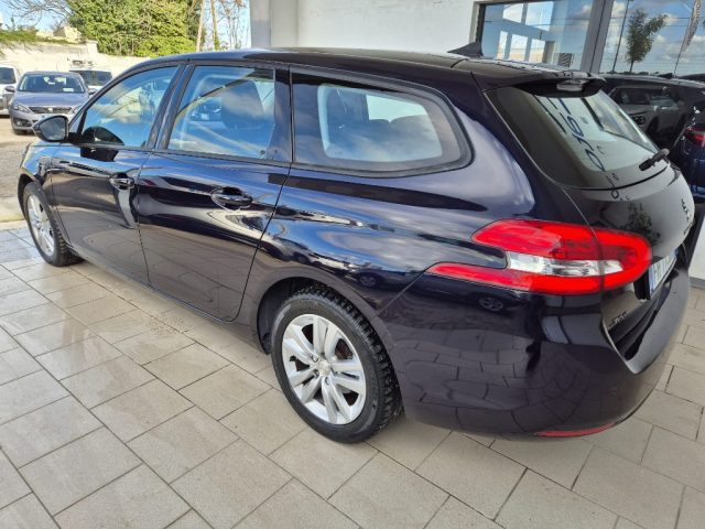 Peugeot 308 BlueHDi 120 S&S SW Business - foto 4 di 4