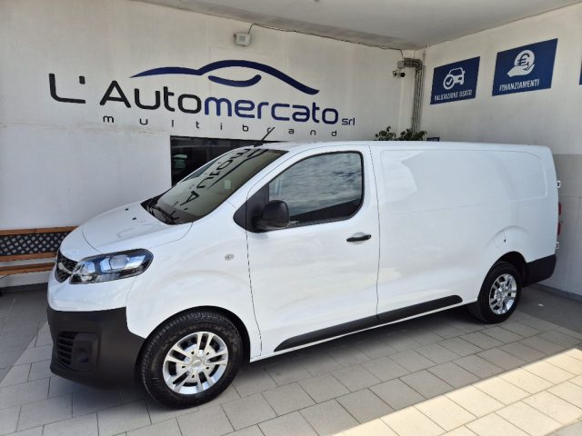 Opel Vivaro 1.5 Diesel MAXI L2 usato a FRANCAVILLA FONTANA