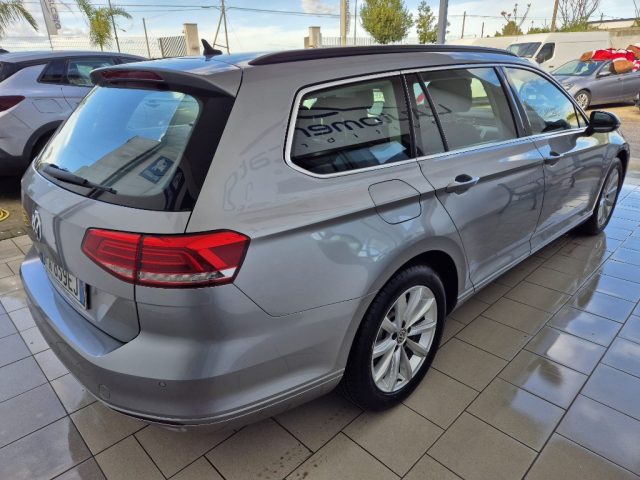 Volkswagen Passat Variant 1.6 TDI DSG Business BMT - foto 3 di 4