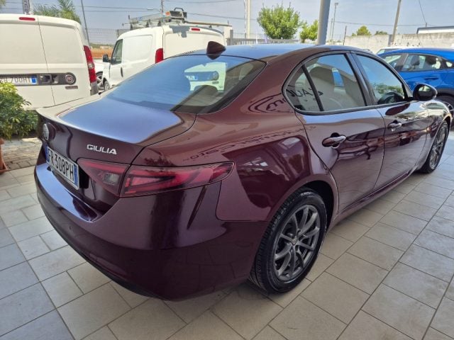 Alfa Romeo Giulia 2.2 Turbodiesel 150 CV Executive - foto 4 di 4