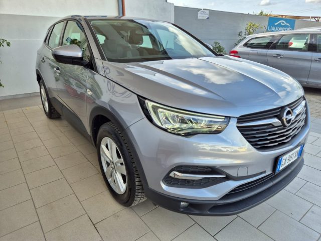 Opel Grandland X 1.5 diesel Ecotec Start&Stop Advance - foto 2 di 4