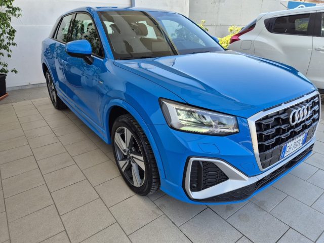 Audi Q2 30 TDI S line Edition - foto 3 di 4