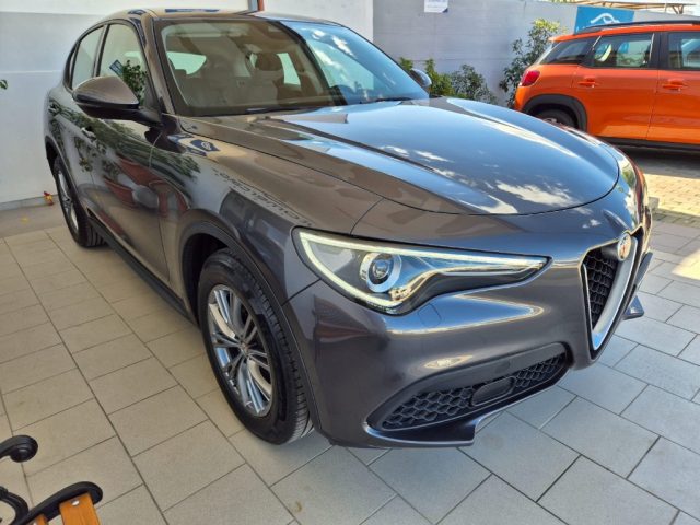 Alfa Romeo Stelvio 2.2 Turbodiesel 160 CV AT8 RWD Business - foto 2 di 4