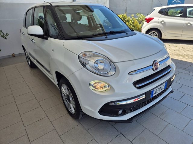 Fiat 500L 7 posti 1.3 Multijet 95 CV Dualogic Lounge - foto 2 di 14