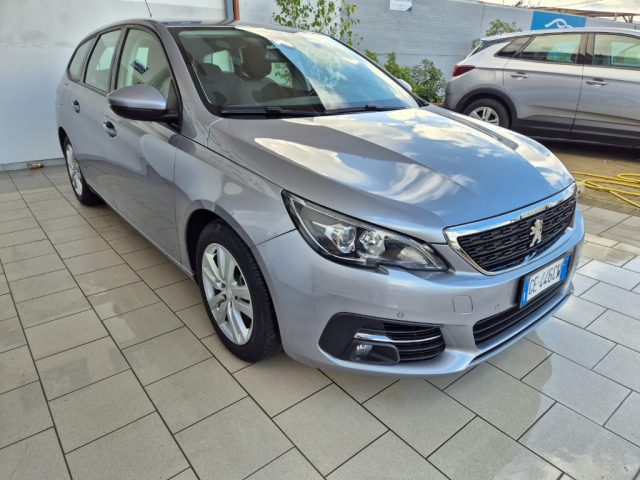 Peugeot 308 BlueHDi 130 S&S SW - foto 2 di 4