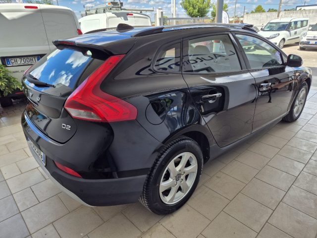 Volvo V40 Cross Country D2 Business - foto 4 di 4