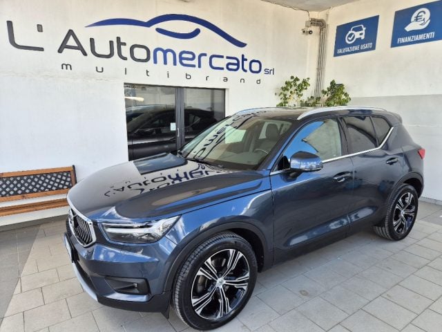 Volvo XC40 D3 AWD Inscription, del 2020, 178.000 km, in vendita a Francavilla Fontana (BR)