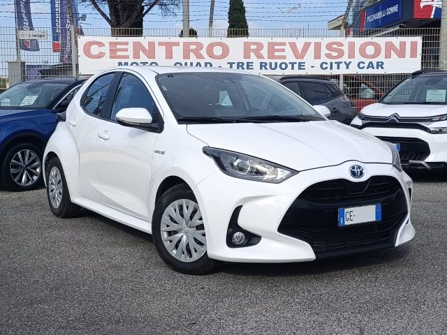 Toyota Yaris 1.5 Hybrid 5 porte Business usato a FIUMICINO