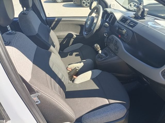 Fiat Panda 1.0 FireFly S&S Hybrid City Life PREZZO REALE - foto 4 di 4