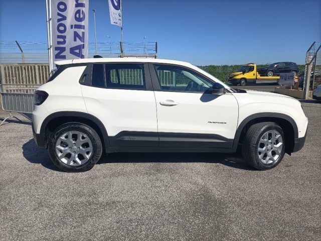 Jeep Avenger 1.2 Turbo 100 CV Altitude - foto 3 di 4